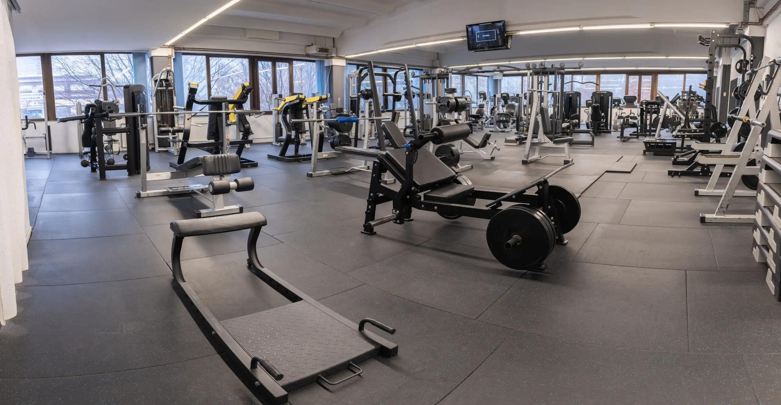 Teretana s prirodnim svjetlom Dubrava Zagreb