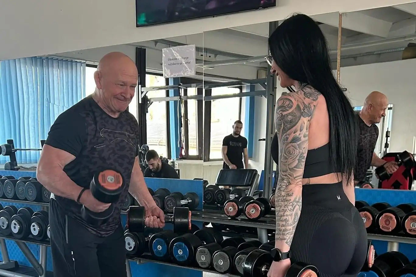 Viva Fitness Dubrava cjenik - Viva Active članarina za žene, učenike, studente i umirovljenike